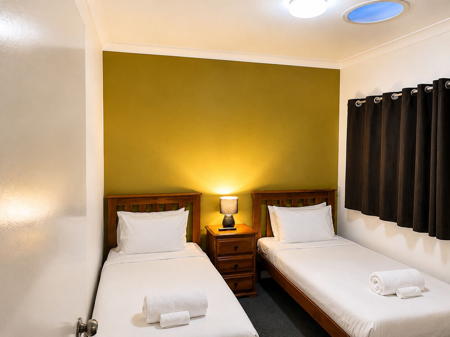 Family Apartment, 2 Bedrooms | Premium bedding, memory foam beds, iron/ironing board, free WiFi