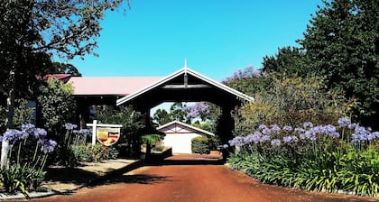 Karri Forest Motel