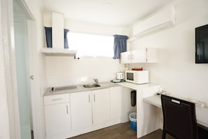 Chambre | Cuisine privée | Réfrigérateur, cafetière/bouilloire, bouilloire électrique