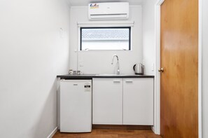 Fridge, microwave, coffee/tea maker, electric kettle