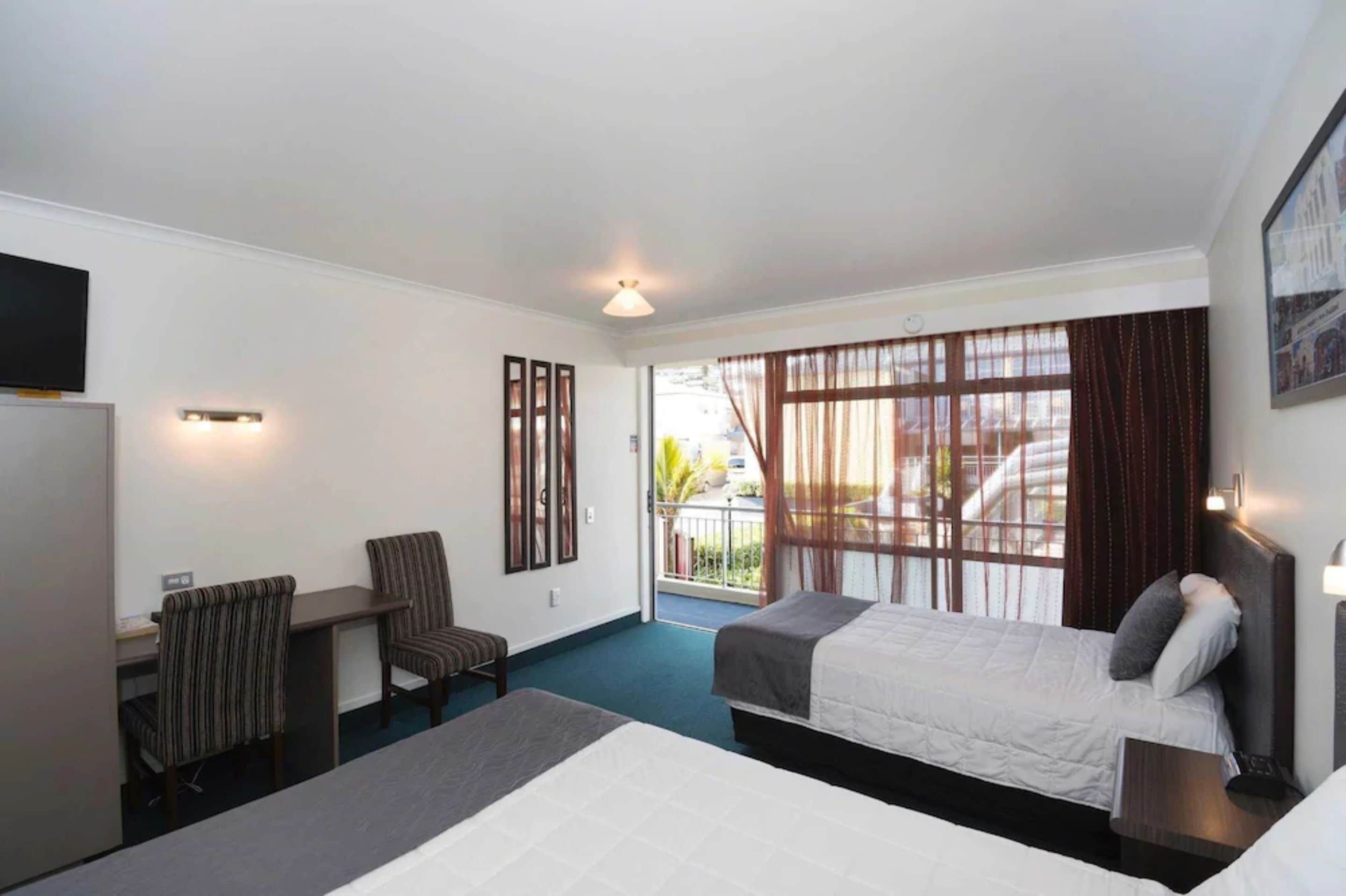standard twin room | in-room safe, iron/ironing board, cots/infant beds, free wifi