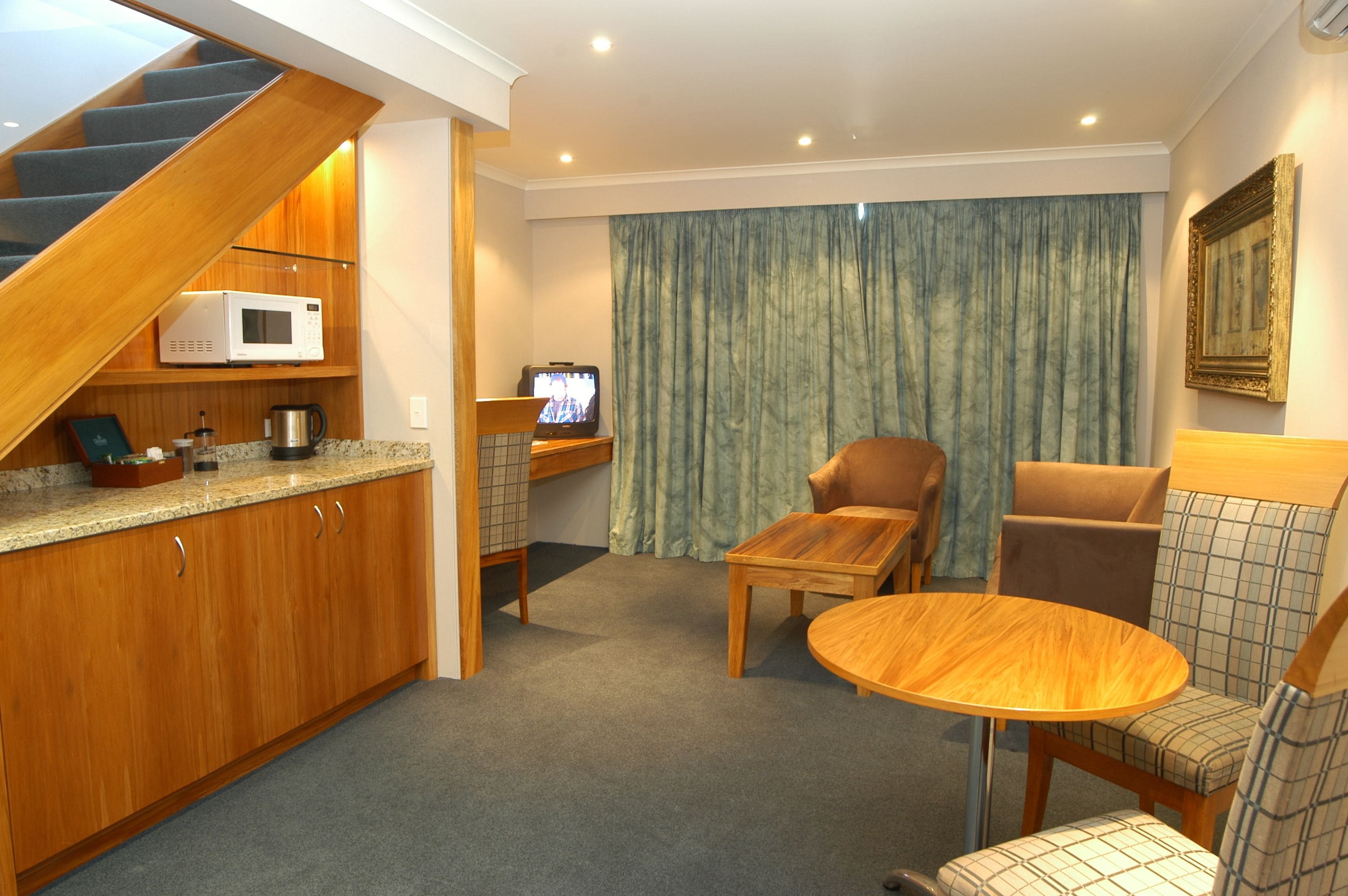 plymouth suite | living area | 32-inch lcd tv with satellite channels, tv