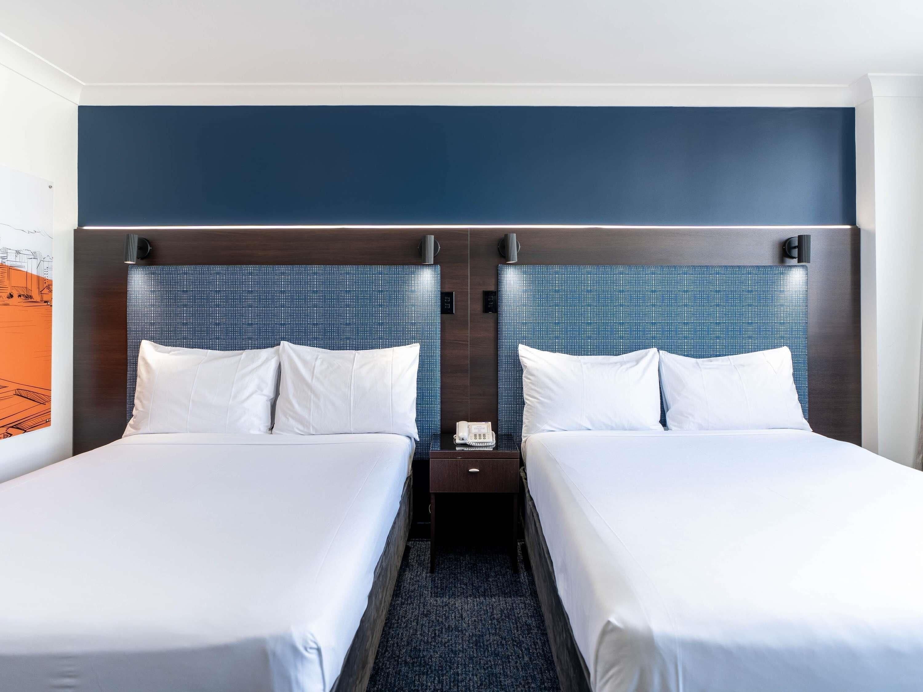 行政客房, 2 張標準雙人床 | 書桌、筆電工作空間、遮光布/窗簾、熨斗/熨衣板