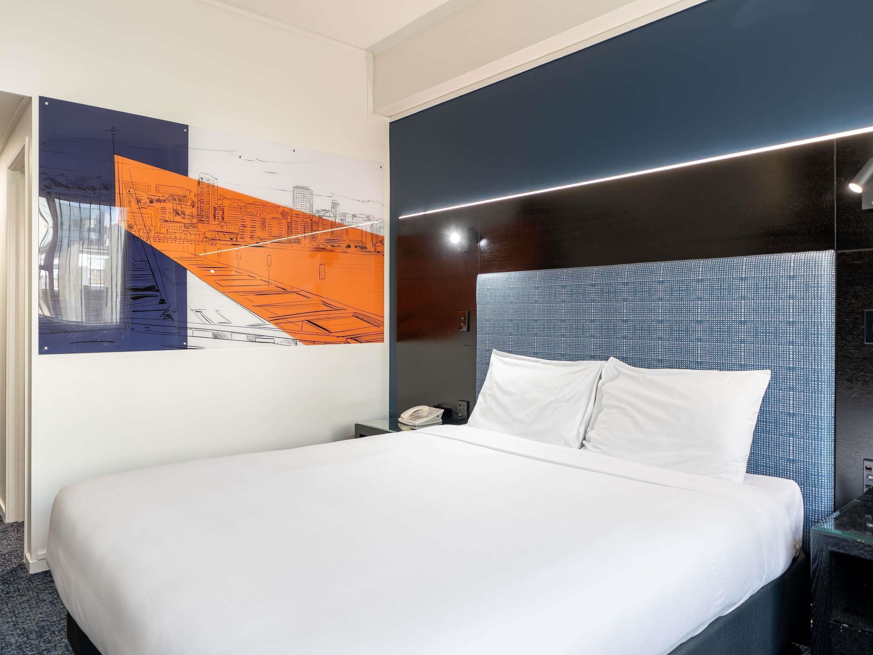 行政客房, 1 張加大雙人床 | 書桌、筆電工作空間、遮光布/窗簾、熨斗/熨衣板