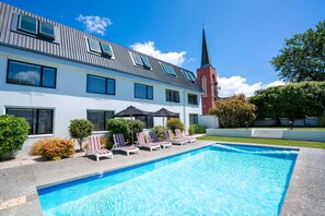 Seasonal outdoor pool