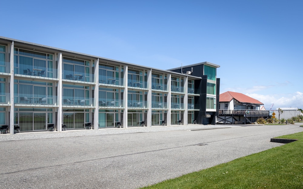 Beachfront Hotel Hokitika by null