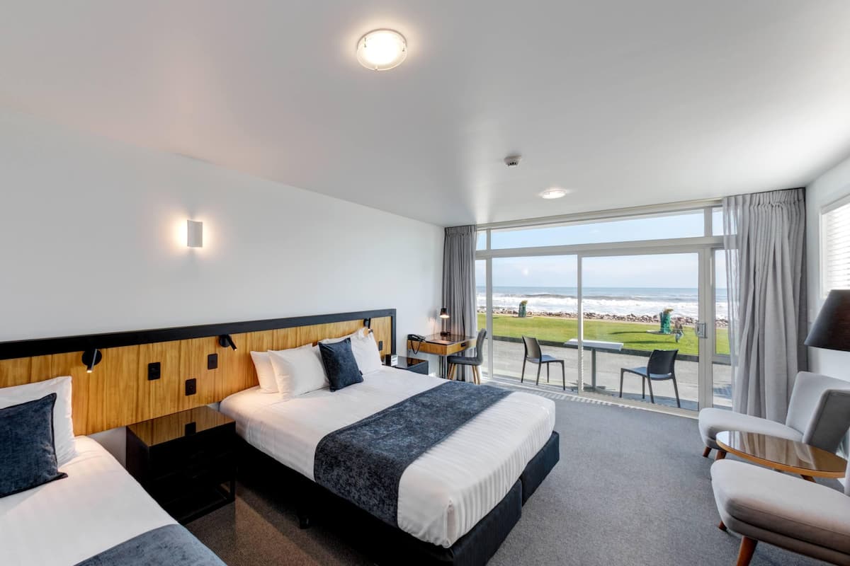 Ocean View Deluxe Twin Room