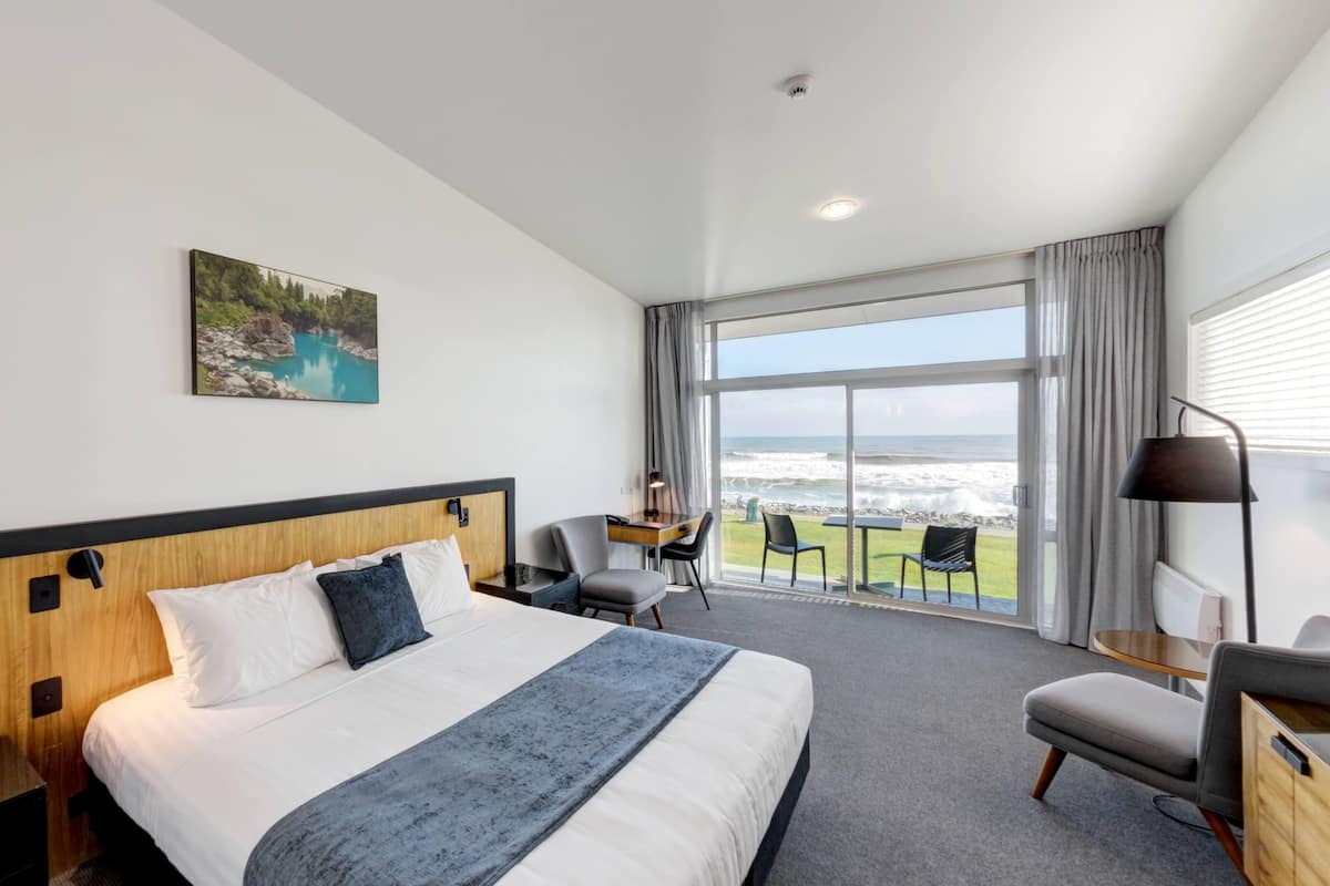 Ocean View Deluxe King Room