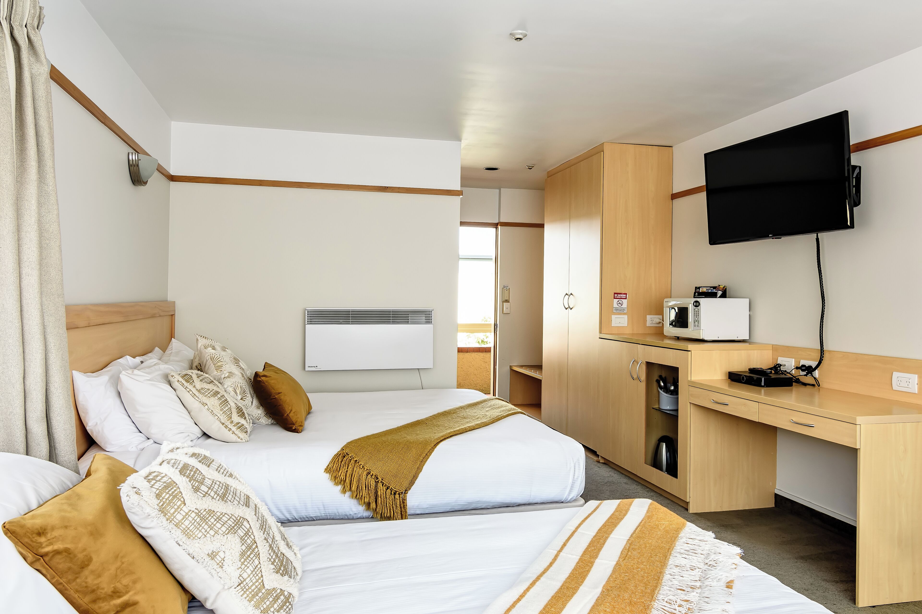 Estudi Comfort | Wifi gratuïta i roba de llit 