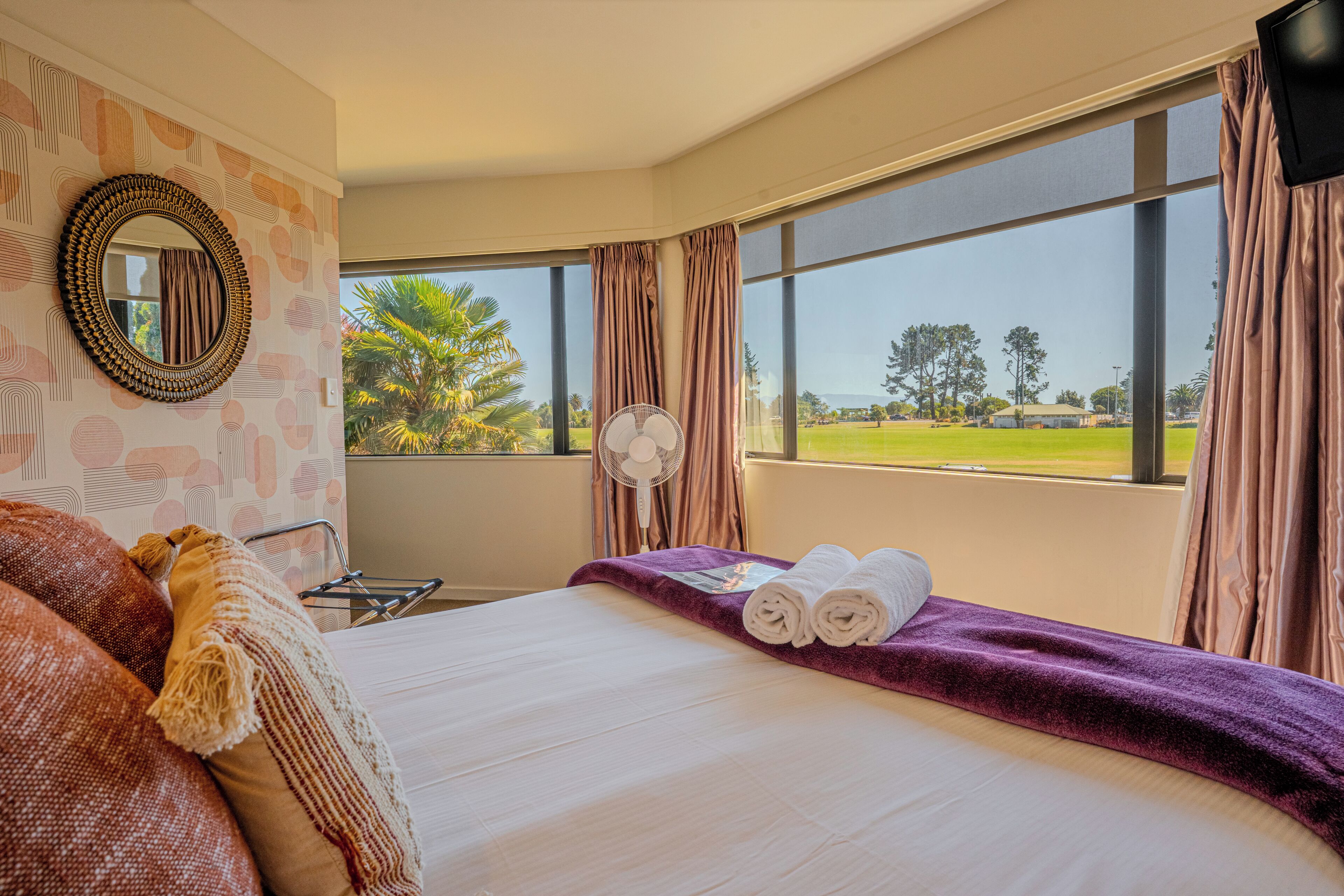 Deluxe One Bedroom Unit | View from room