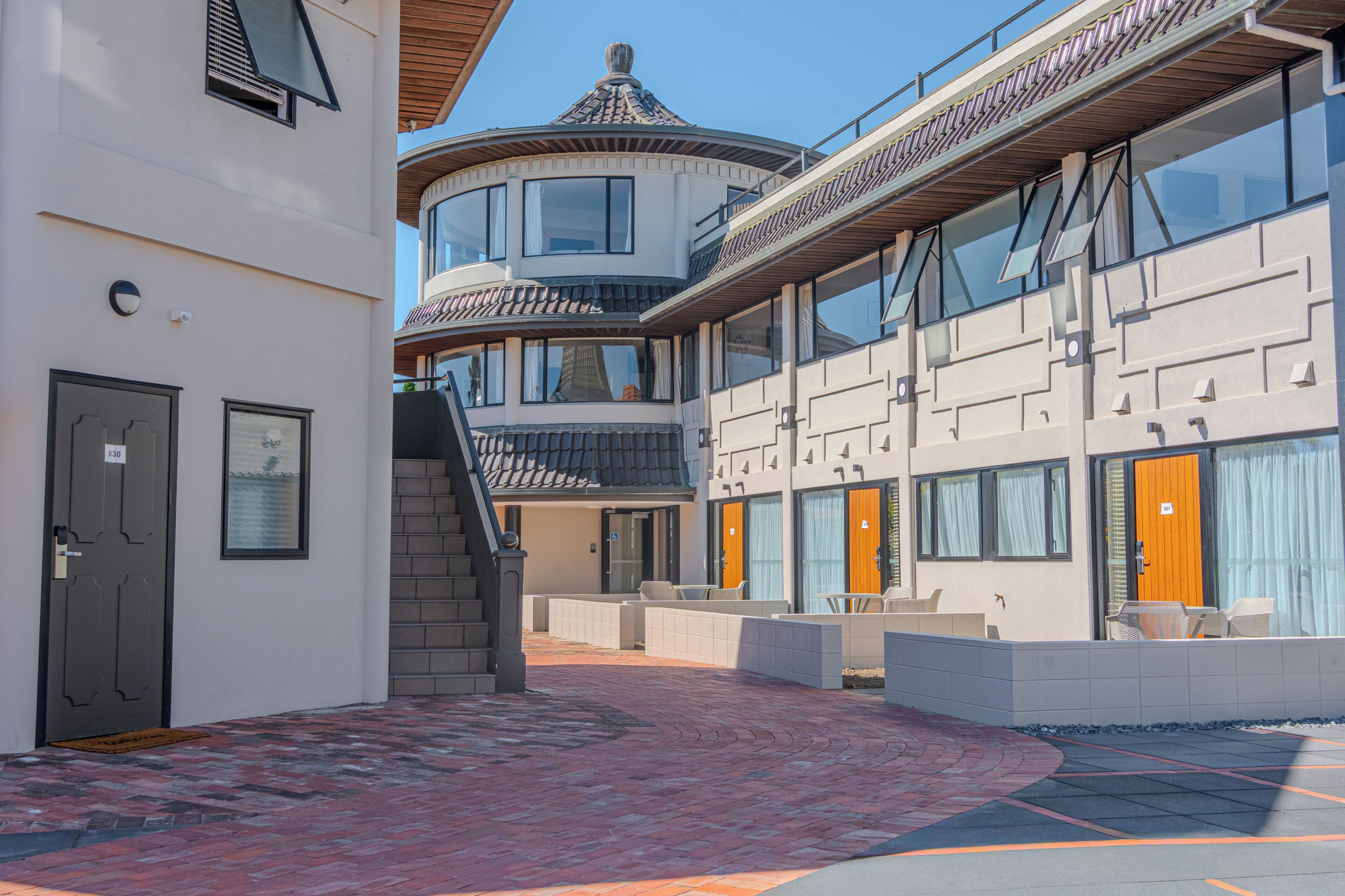 Premium Studio | Exterior