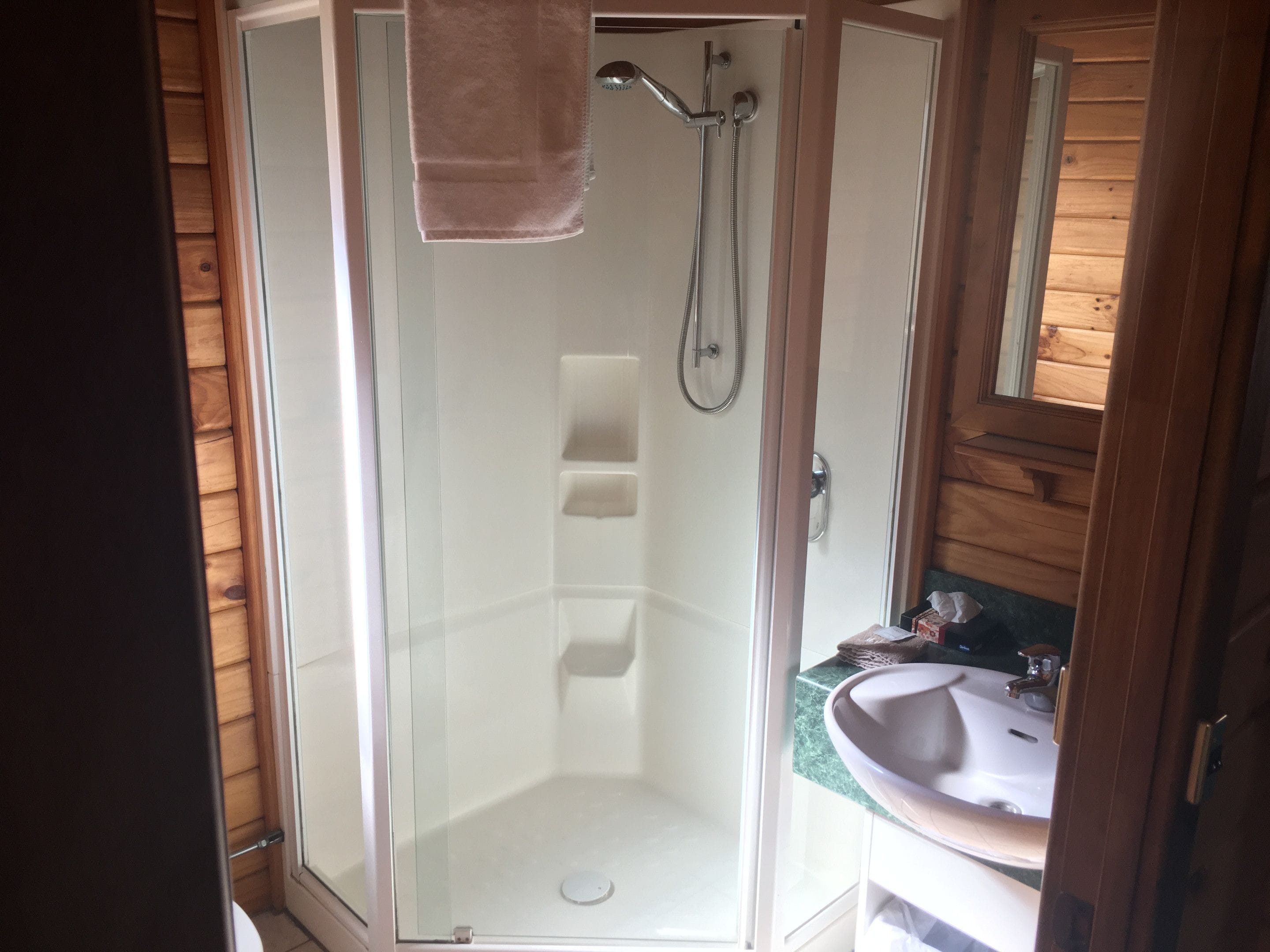 apartment, 2 bedrooms | bathroom | hair dryer, towels