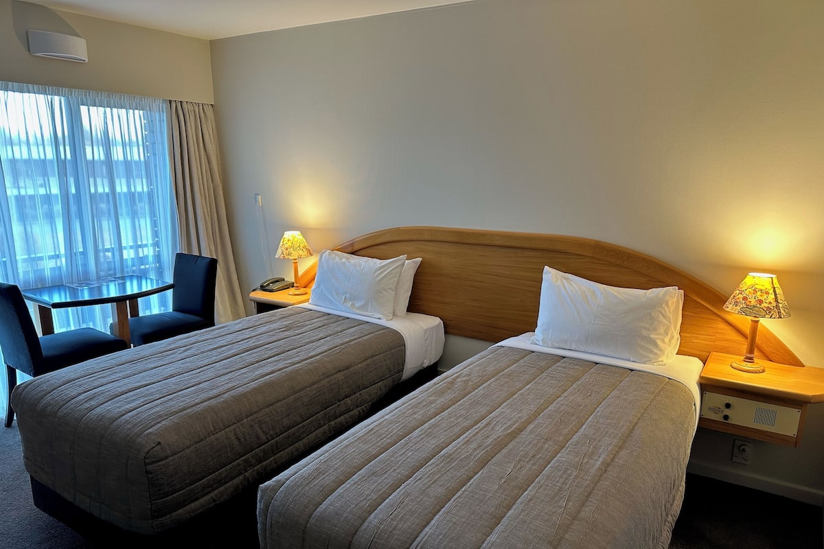 Standard Triple Room | 2 bedrooms, soundproofing, iron/ironing board, free WiFi