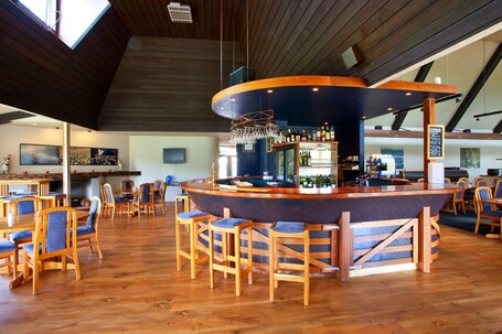 Bar (en la propiedad)