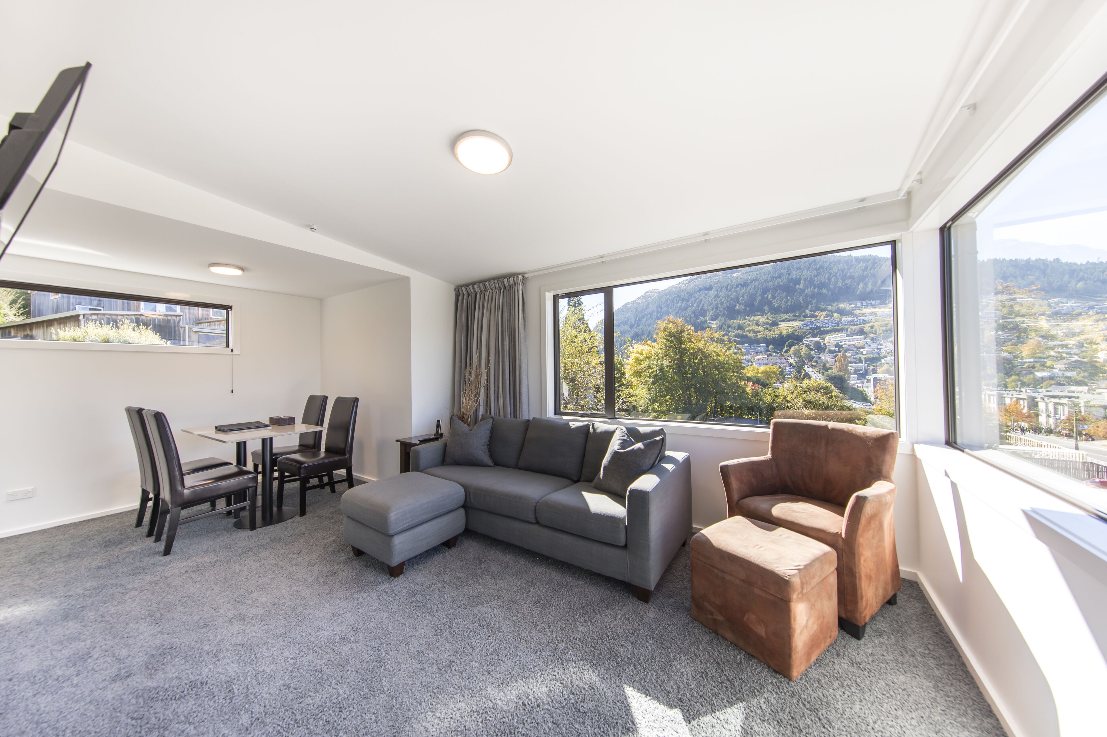 Photo - Lomond Lodge Motel & Apartments