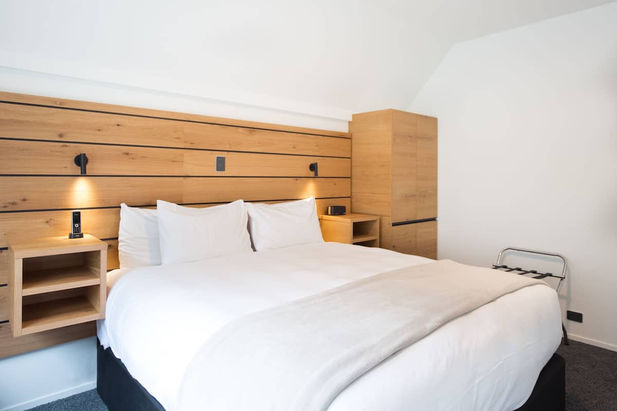 Literie de qualité supérieure, coffres-forts dans les chambres