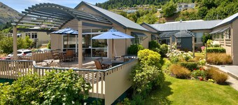 Melbourne Lodge