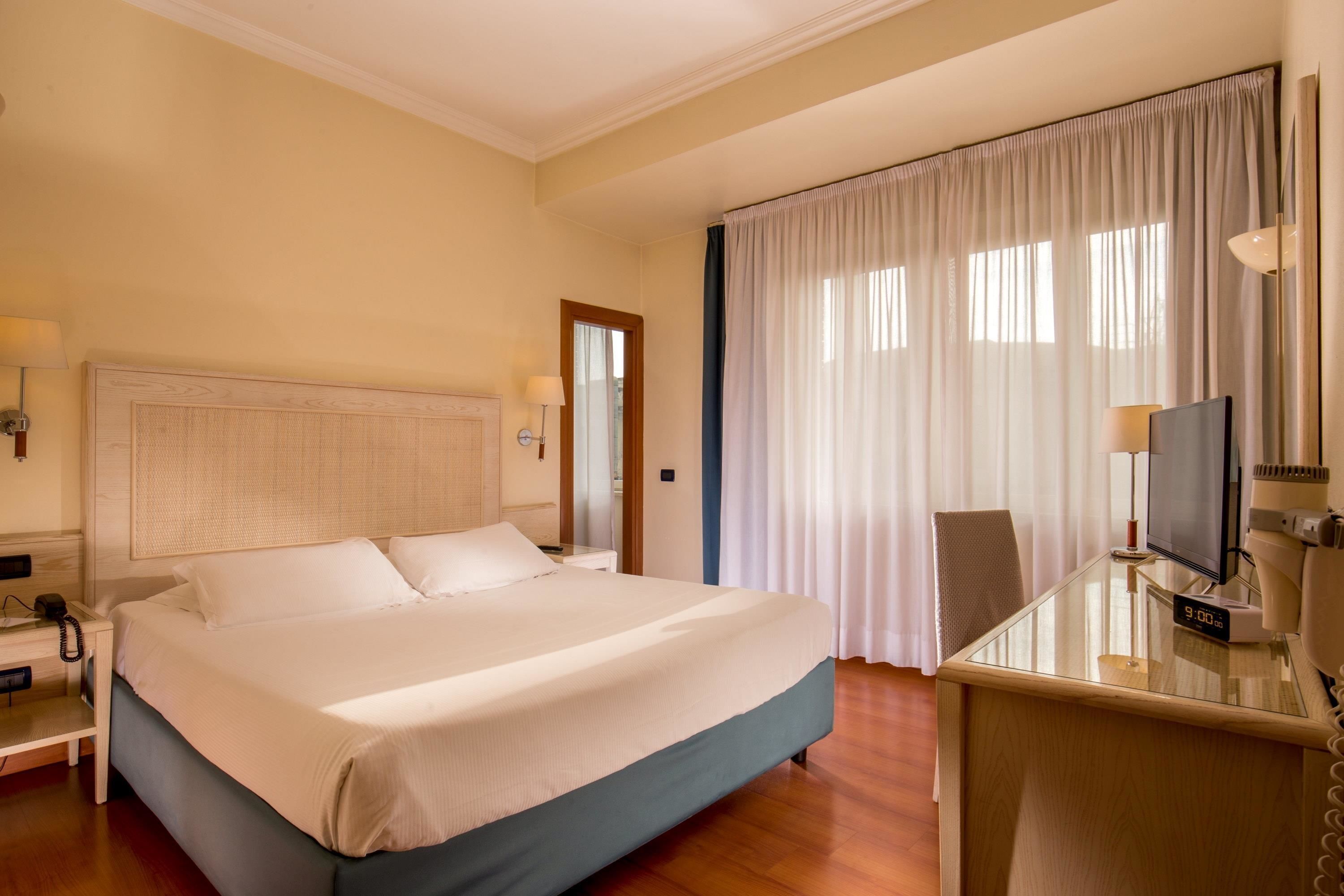 In-room safe, desk, blackout curtains, soundproofing