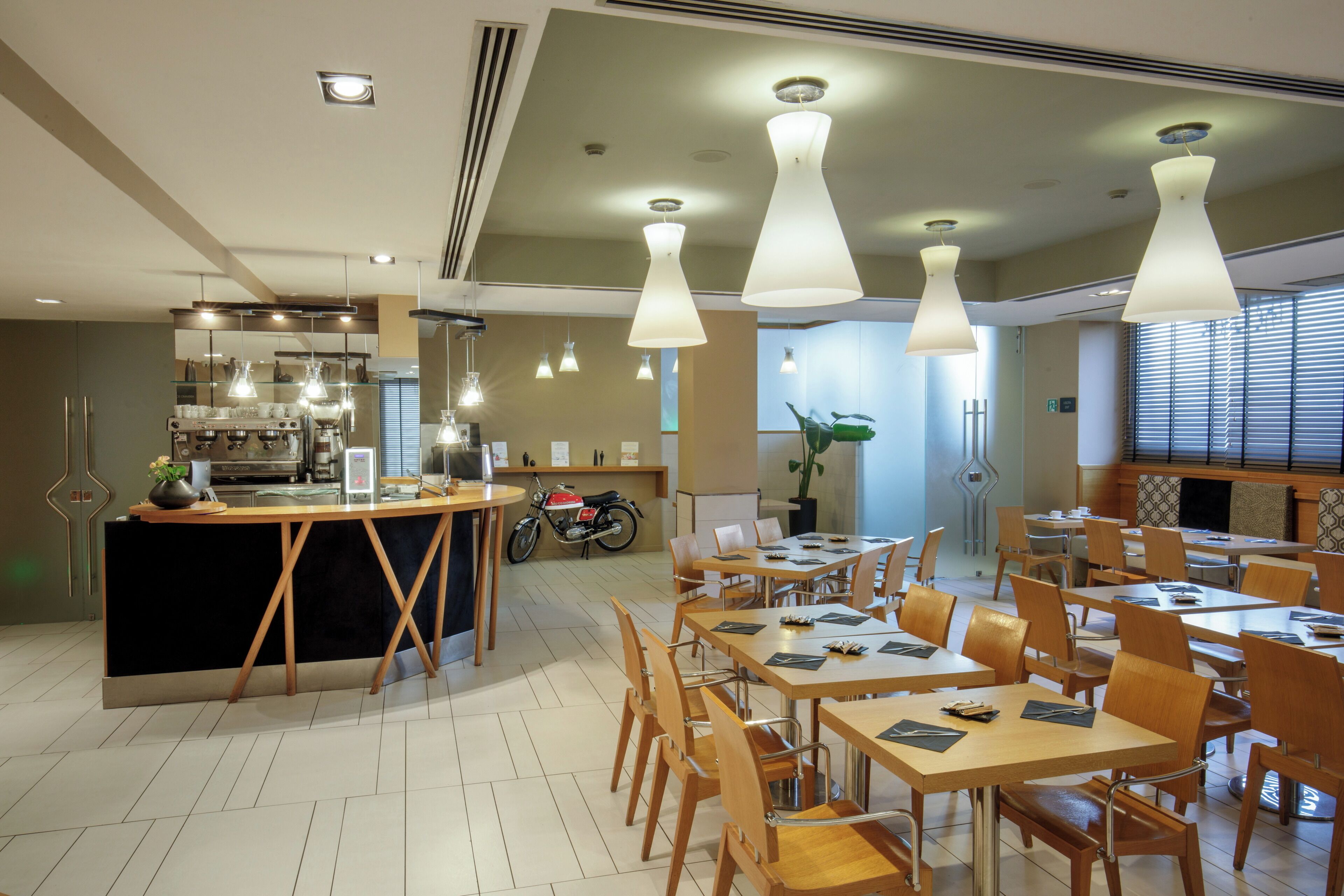 breakfast and lunch served