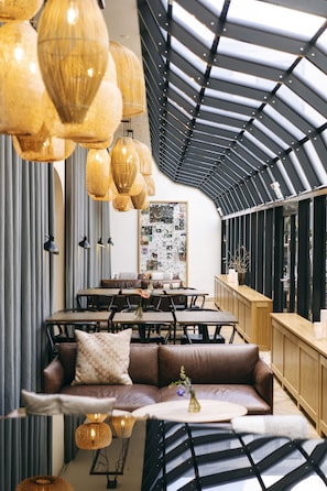 3 restaurants, lunch, dinner served; Italian cuisine