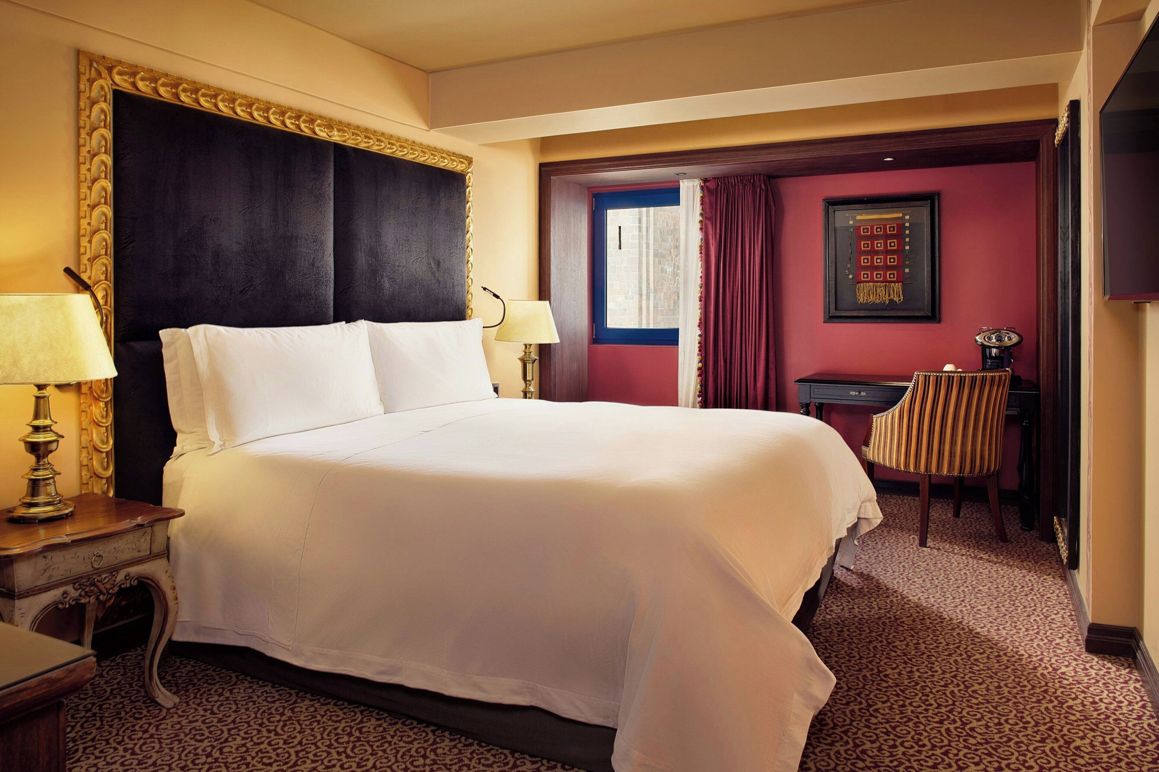 ห้องคลาสสิก, เตียงคิงไซส์ 1 เตียง | เครื่องนอนระดับพรีเมียม, ผ้านวมขนเป็ด, เตียงพร้อมฟูกเสริมที่นอน