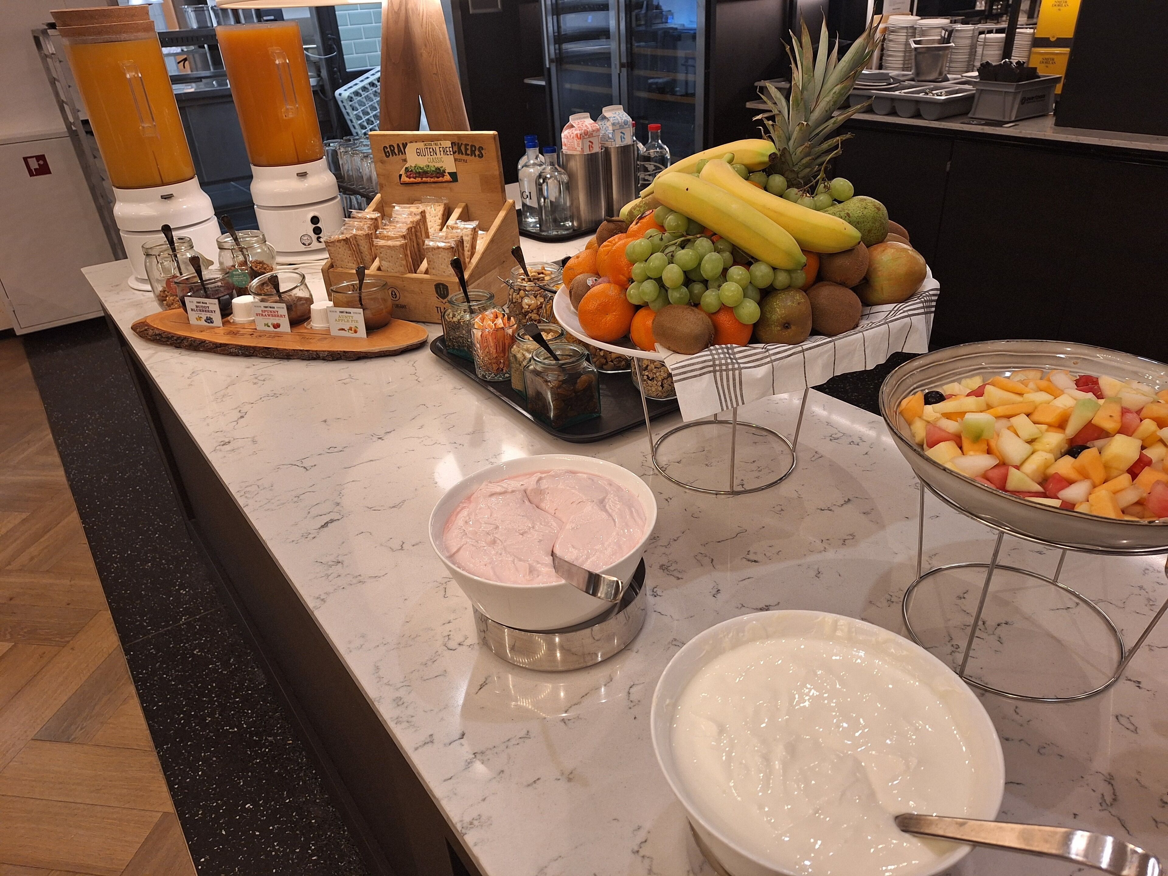 daily buffet breakfast (eur 19.50 per person)