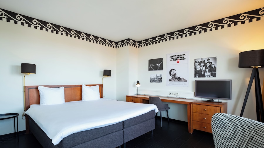 Hotel Theater Figi