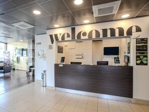 Lobby - B&B Hotel Firenze Novoli (Florence)