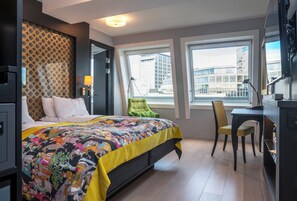 Business Room | Premium bedding, pillowtop beds, minibar, in-room safe
