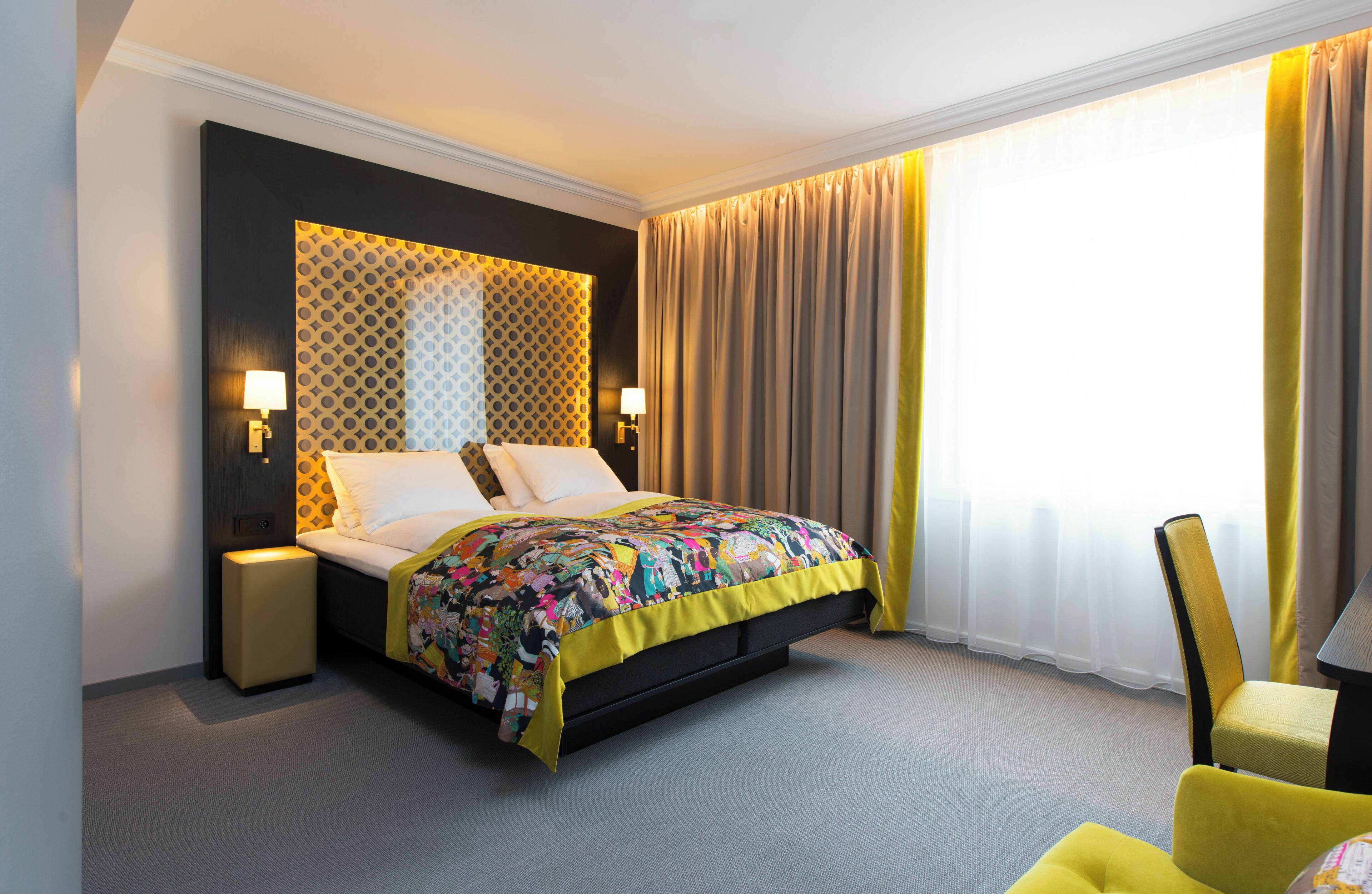 Superior Room | Premium bedding, pillowtop beds, minibar, in-room safe