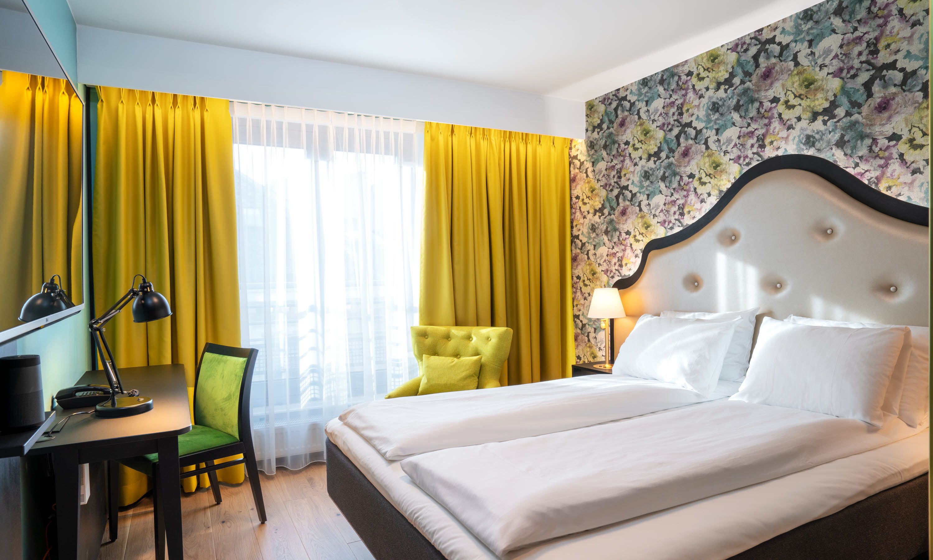 Premium bedding, pillowtop beds, minibar, in-room safe