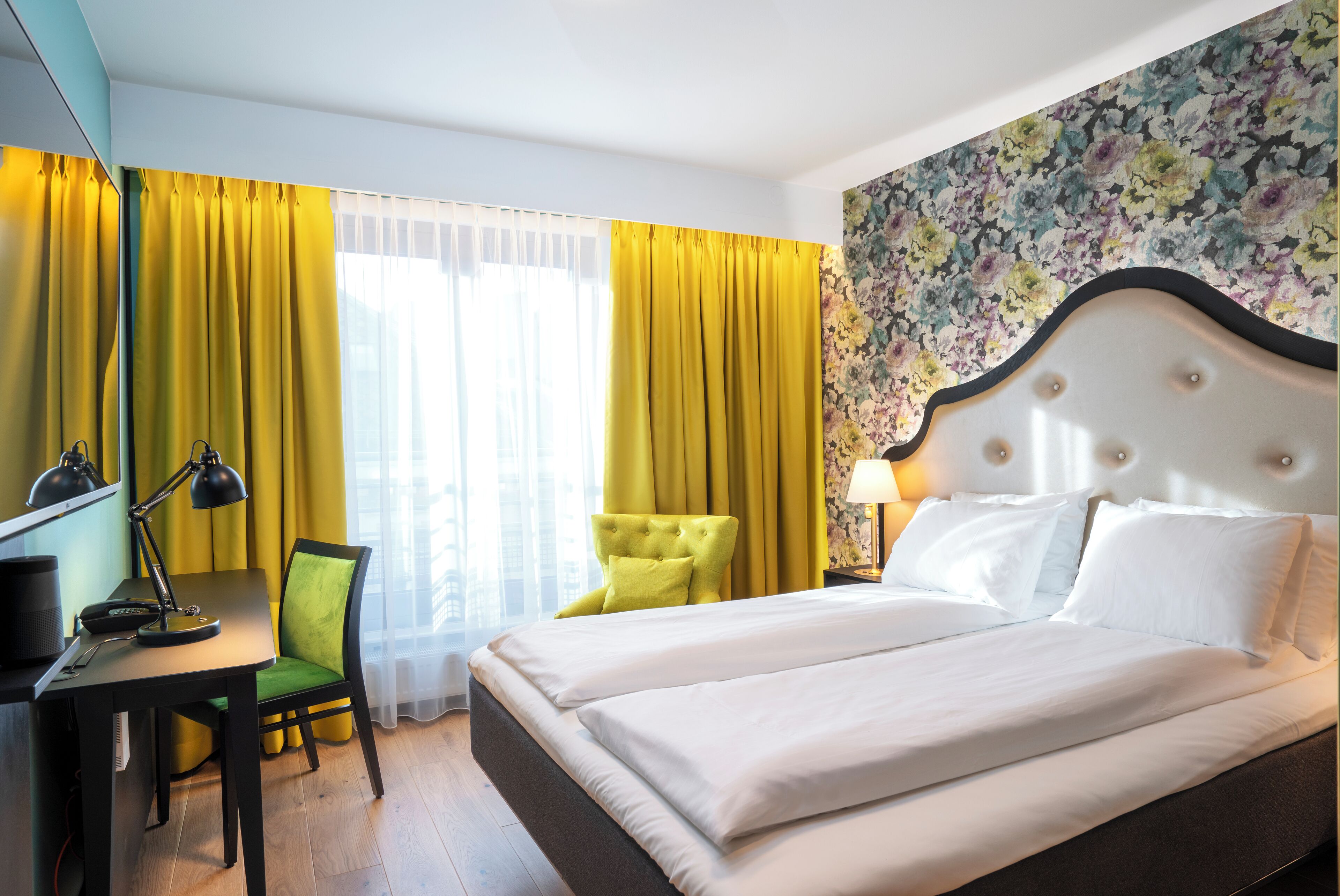 Doppia Standard, non fumatori | Biancheria da letto di alta qualità, materassi a doppio strato, minibar