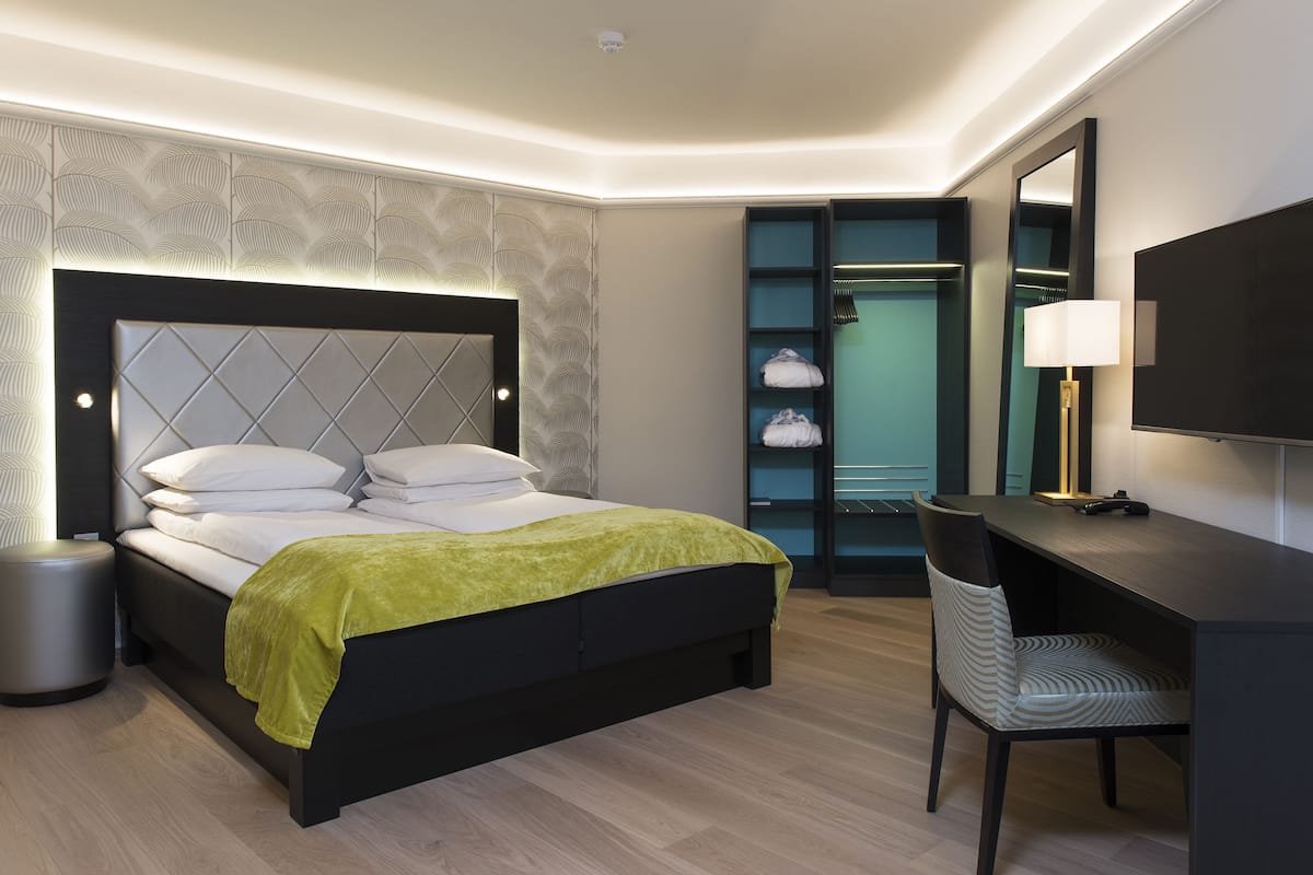 Literie de qualité supérieure, minibar, bureau, chambres insonorisées