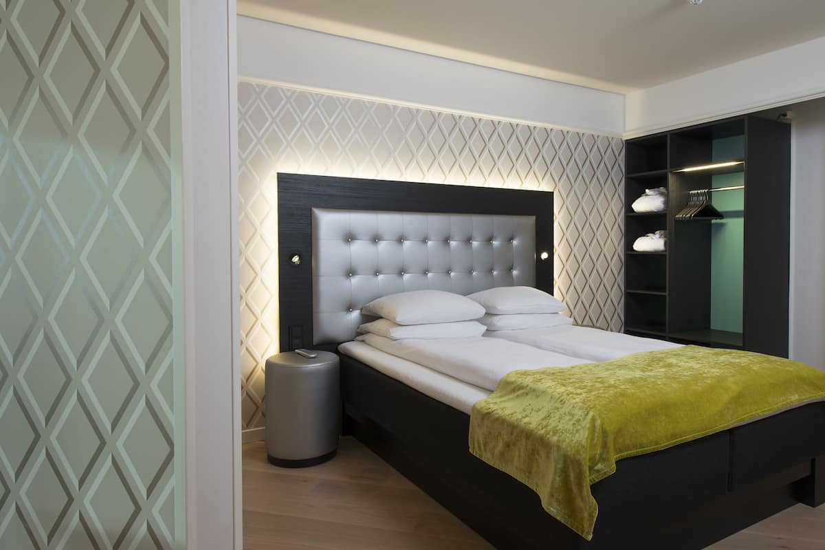 Literie de qualité supérieure, minibar, bureau, chambres insonorisées