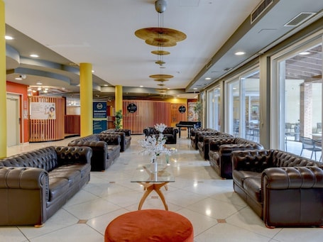 Lobby. B&B Hotel Affi - Lago di Garda