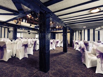 Indoor wedding