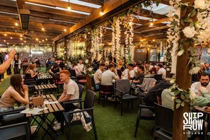 Bar (en la propiedad)