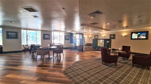 Lobby - Aberdeen Douglas Hotel (Aberdeen)