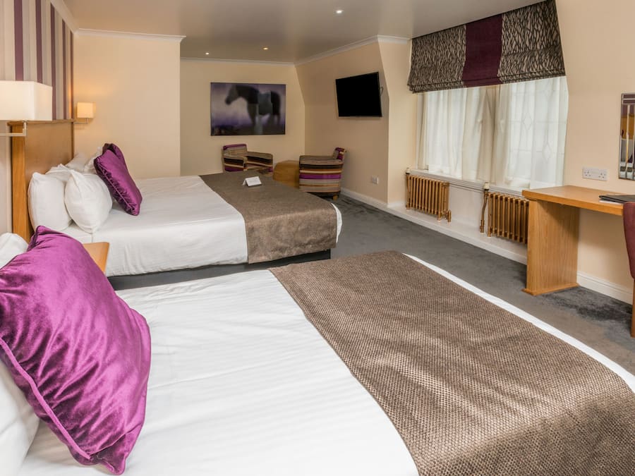 Desk, iron/ironing board, free WiFi, bed sheets