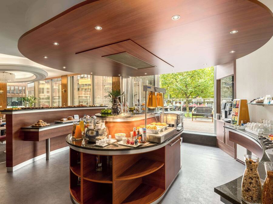 Colazione a buffet a pagamento, servita tutte le mattine