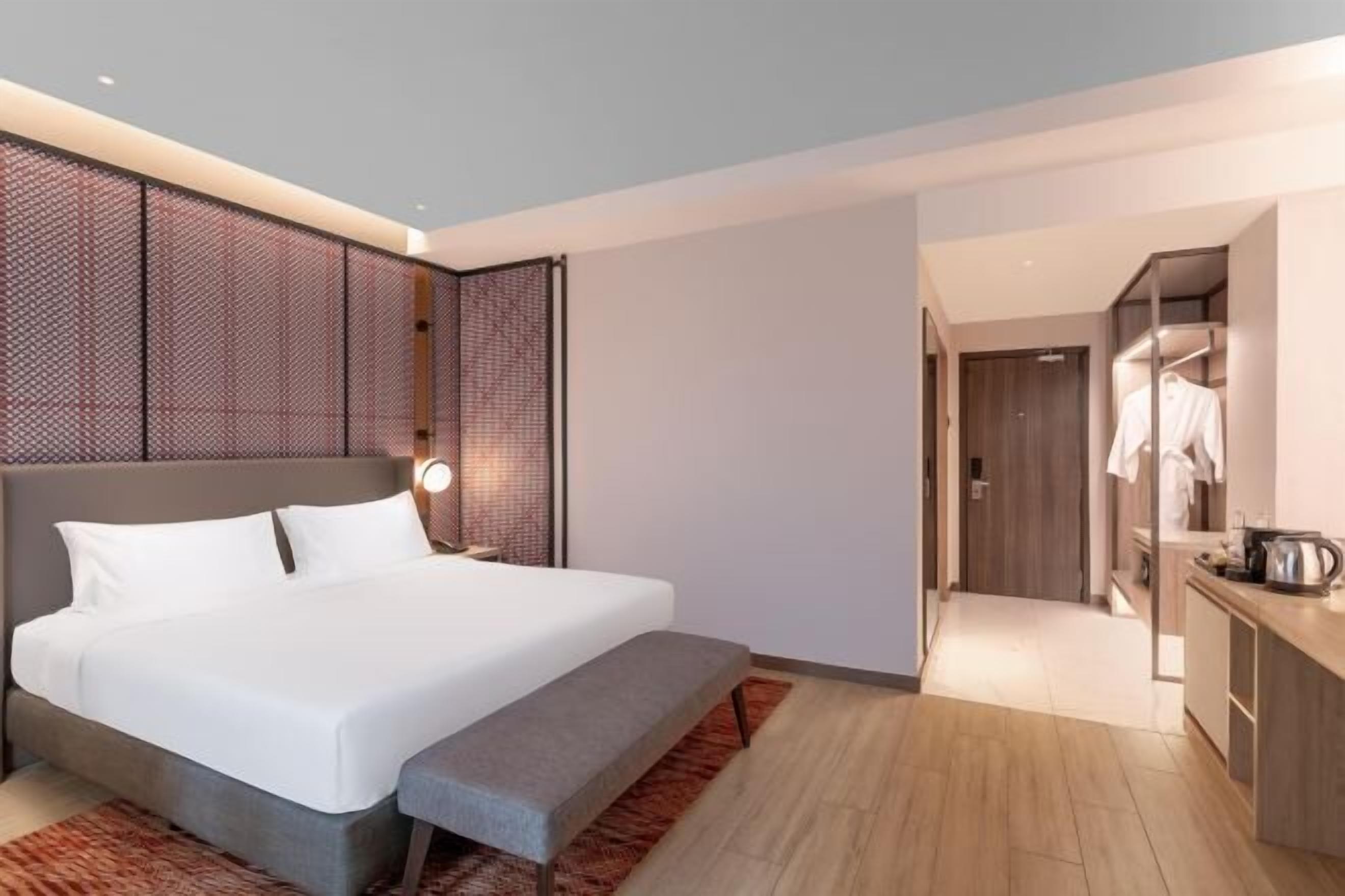 Minibar, in-room safe, desk, laptop workspace