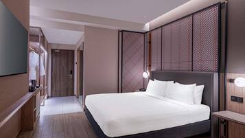 Superior Room, 1 King Bed