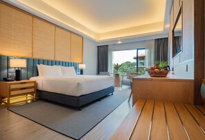 Habitación Deluxe, 1 cama de matrimonio grande, mirando al mar | Caja fuerte, escritorio, tabla de planchar con plancha y wifi gratis