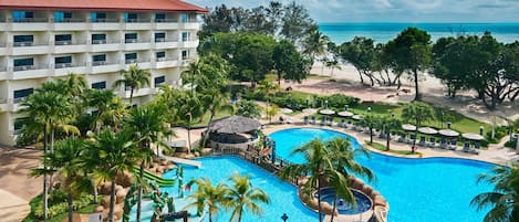 Outdoor pool, sun loungers