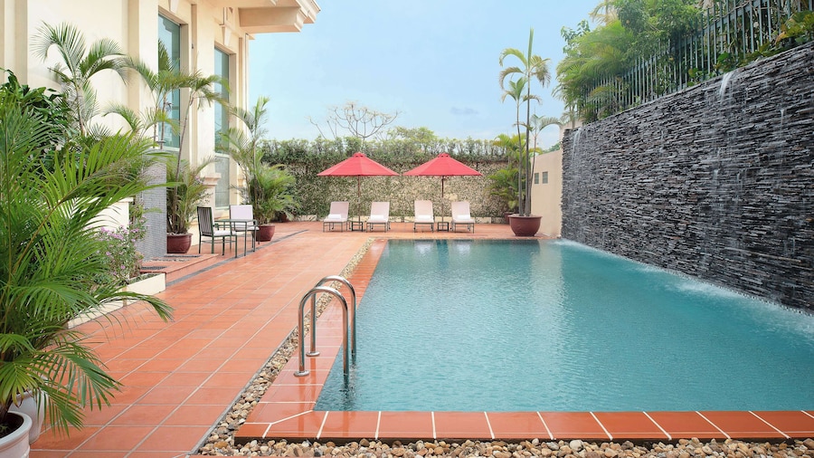 Hai Phong Harbour View Hotel