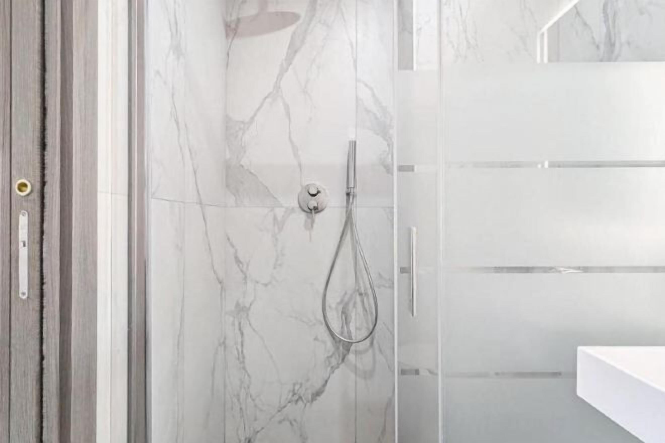 Bathroom | Hair dryer, bidet, towels, soap