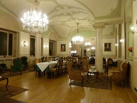 Colazione a buffet inclusa, servita tutte le mattine 