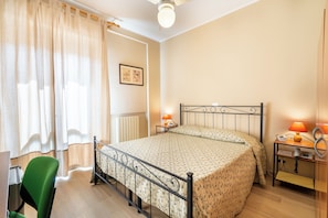 Economy Double Room - Hotel Trasimeno (Passignano sul Trasimeno)