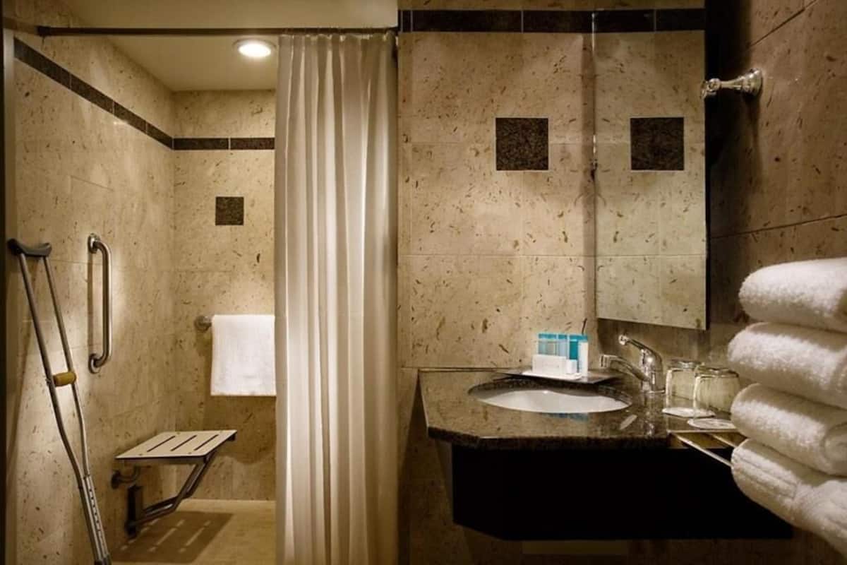 Bathroom | Combined shower/tub, designer toiletries, hair dryer, bathrobes