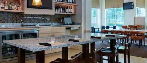 Bar (en la propiedad)